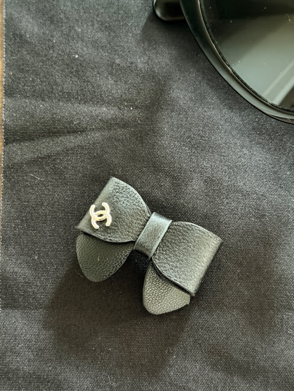 CHANEL Black Oval Sunglasses with Quilted Case and Bow Accent - Picture 6 of 6